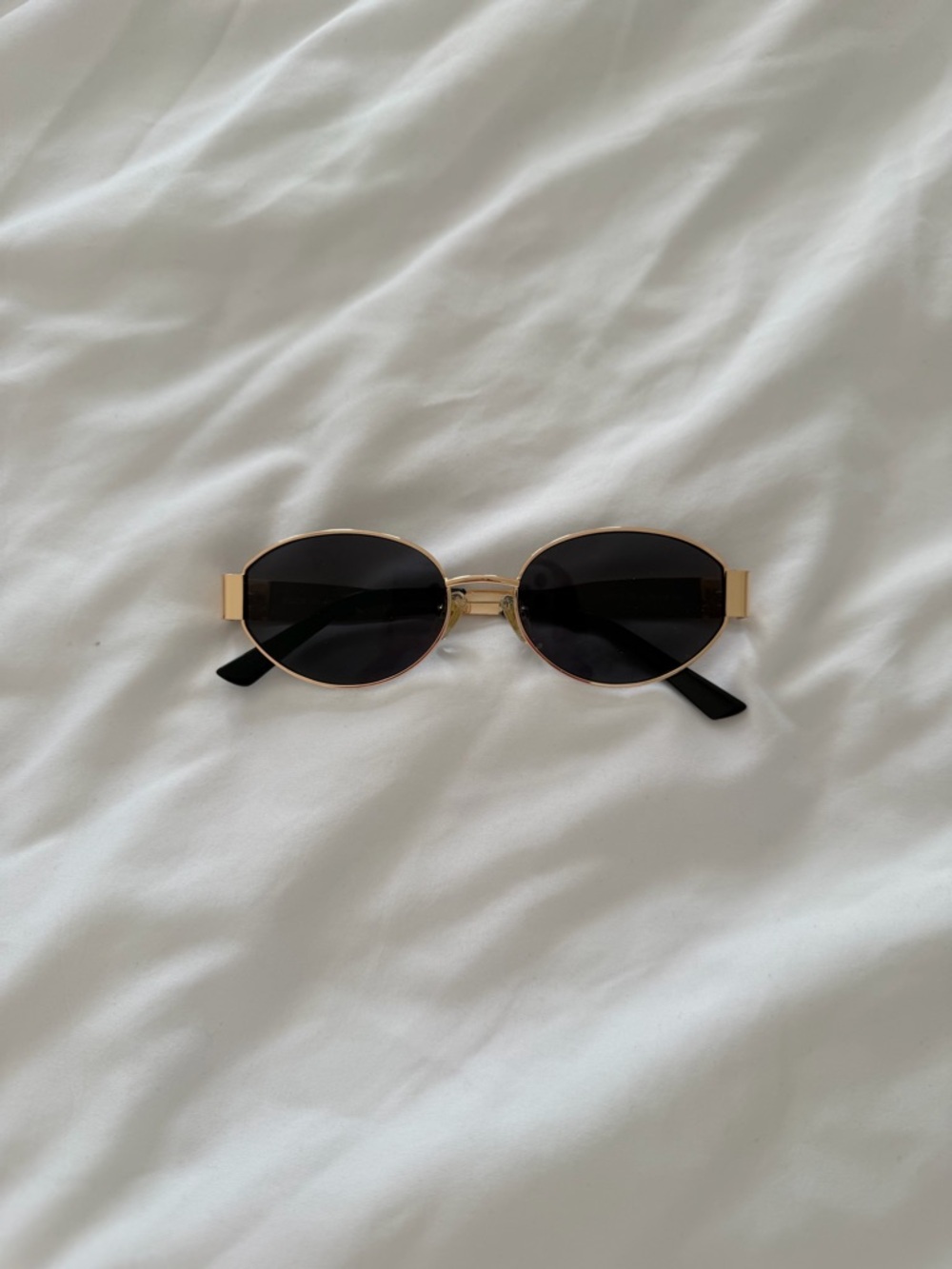 Retro Oval Sunglasses